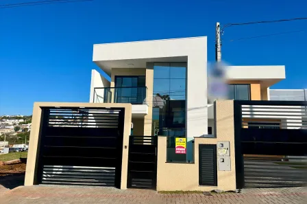 Sobrado com 3 Quartos à venda, 136m² no Fraron, Pato Branco