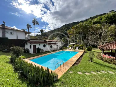 Casa com 5 Quartos à venda, 317m² no Albuquerque, Teresópolis