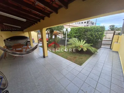 Casa com 3 Quartos à venda, 150m² no Solemar, Praia Grande