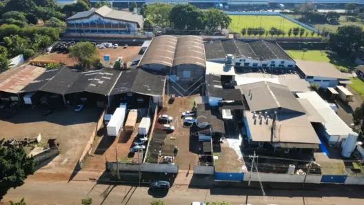Lote/Terreno com 1 Quarto à venda, 1000m² no Jardim Rosicler, Londrina