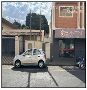 Casa com 2 Quartos à venda, 167m² no Centro, Uberaba