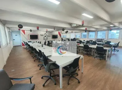 Sala Comercial para alugar, 526m² no Cerqueira César, São Paulo