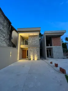 Casa com 3 Quartos à venda, 112m² no Praia da Ribeira (Cunhambebe), Angra dos Reis