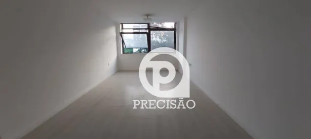 Sala Comercial para alugar, 12m² no Centro, Rio de Janeiro