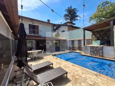 Casa com 4 Quartos à venda, 249m² no Jardim Botânico (Sousas), Campinas