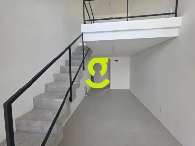 Apartamento com 2 Quartos para alugar, 55m² no Rio Branco, Porto Alegre