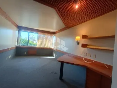 Sala Comercial à venda, 32m² no Petrópolis, Porto Alegre