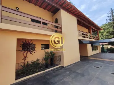 Fazenda/Sítio com 4 Quartos à venda, 520m² no Jardim Beira Rio, Jacareí