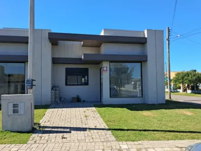 Casa com 2 Quartos à venda, 70m² no Capão da Canoa, Capão da Canoa