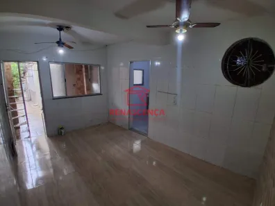 Casa com 1 Quarto para alugar, 60m² no Ramos, Rio de Janeiro