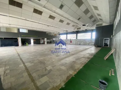 Galpão/Depósito/Armazém para alugar, 877m² no Jardim Maria Augusta, Taubaté
