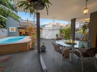 Casa de Condomínio com 3 Quartos à venda, 110m² no Taquara, Rio de Janeiro