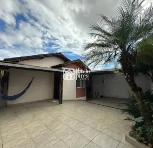 Casa com 3 Quartos à venda, 210m² no Alípio de Melo, Belo Horizonte