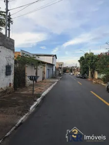 Casa com 2 Quartos à venda, 360m² no Goiá 2, Goiânia