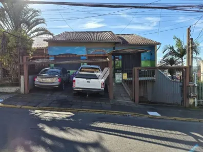 Ponto Comercial com 3 Quartos para alugar, 300m² no Centro, Gravataí