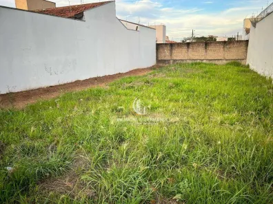 Lote/Terreno à venda, 250m² no Jardim São Paulo, Rio Claro