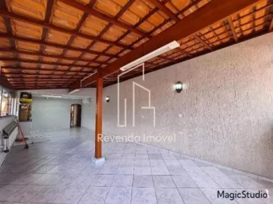 Casa com 3 Quartos à venda, 234m² no Vila Ema, São Paulo