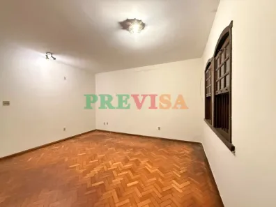 Casa com 2 Quartos para alugar, 278m² no Sagrada Família, Belo Horizonte
