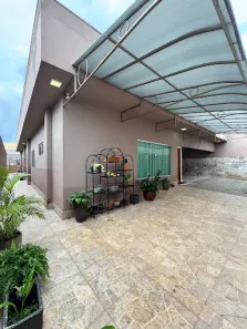 Casa com 4 Quartos à venda, 330m² no Anápolis City, Anápolis