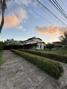 Casa de Condomínio com 3 Quartos à venda, 300m² no Candelária, Natal