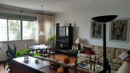 Apartamento com 3 Quartos para alugar, 140m² no Centro, Petrópolis