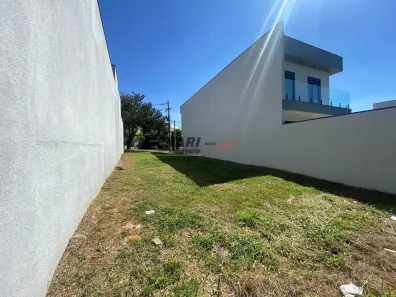 Lote/Terreno à venda, 240m² no Jardim Bréscia, Indaiatuba