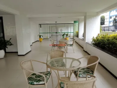 Apartamento com 2 Quartos para alugar, 70m² no Imbuí, Salvador