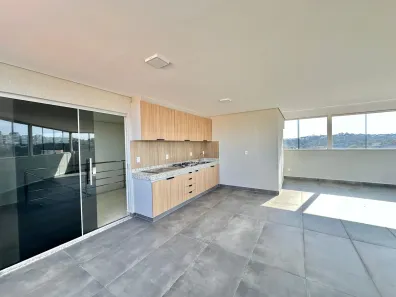 Cobertura com 3 Quartos para alugar, 190m² no Arvoredo, Contagem