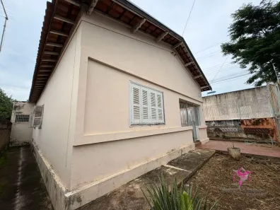 Casa com 2 Quartos à venda, 168m² no Barra Funda, Leme