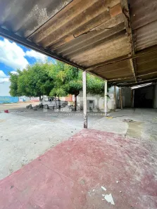 Ponto Comercial para alugar, 300m² no Antônio Cassimiro, Petrolina