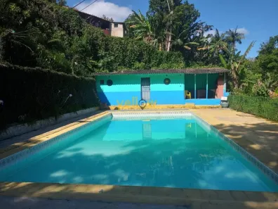 Fazenda/Sítio com 3 Quartos à venda, 200m² no Água Azul, Guarulhos