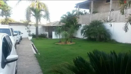 Casa com 3 Quartos à venda, 300m² no Tropical, Contagem