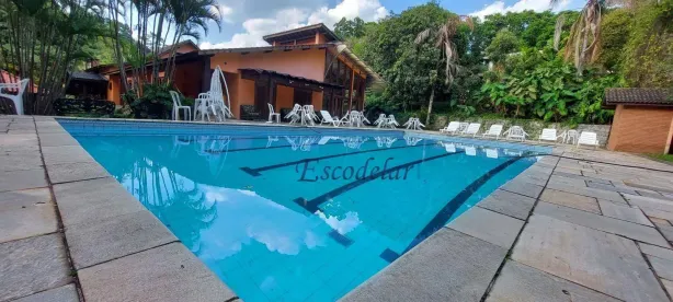 Casa com 4 Quartos à venda, 700m² no Caraguatá, Mairiporã