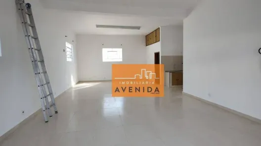 Ponto Comercial à venda, 200m² no Vila Bressani, Paulínia