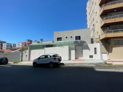 Galpão/Depósito/Armazém para alugar, 462m² no Praia Comprida, São José