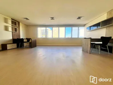 Sala Comercial com 1 Quarto à venda, 43m² no Centro Histórico, Porto Alegre