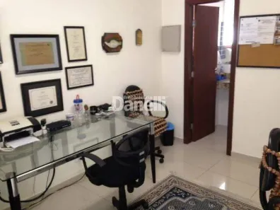 Sala Comercial à venda, 214m² no Centro, Taubaté