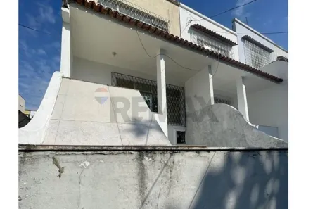 Casa com 2 Quartos para alugar, 62m² no Portuguesa, Rio de Janeiro