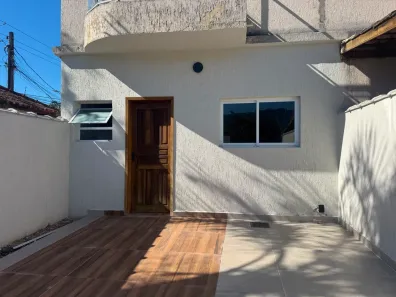 Sobrado com 2 Quartos à venda, 75m² no Centro, Bertioga