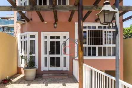 Casa com 4 Quartos à venda, 242m² no Cancela Preta, Macaé