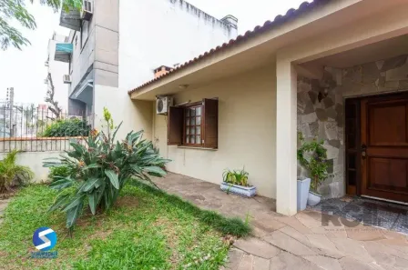 Casa com 3 Quartos à venda, 372m² no Cristo Redentor, Porto Alegre