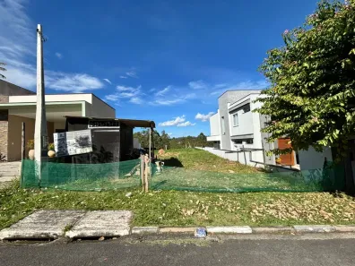 Lote/Terreno à venda, 324m² no Cézar de Souza, Mogi das Cruzes