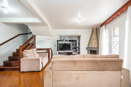 Sobrado com 5 Quartos à venda, 330m² no Boqueirão, Curitiba