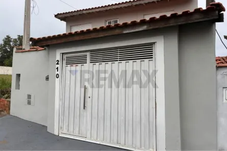 Casa com 2 Quartos para alugar, 95m² no Parque dos Pinheiros, Botucatu