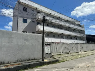 Apartamento com 2 Quartos para alugar, 30m² no Montese, Fortaleza
