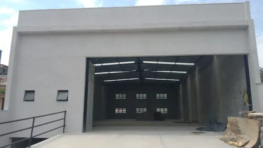 Galpão/Depósito/Armazém para alugar, 800m² no Suíssa, Ribeirão Pires