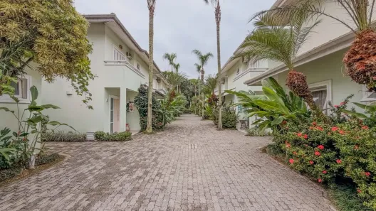 Casa de Condomínio com 4 Quartos à venda, 180m² no Bairro de Juquehy, São Sebastião