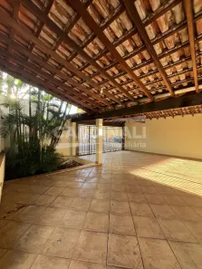 Casa com 3 Quartos à venda, 189m² no Jardim Santa Paula, São Carlos
