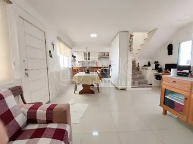 Casa com 2 Quartos à venda, 90m² no Catete, Rio de Janeiro