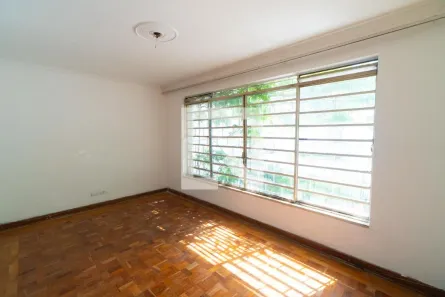 Casa com 3 Quartos à venda, 180m² no Saúde, São Paulo